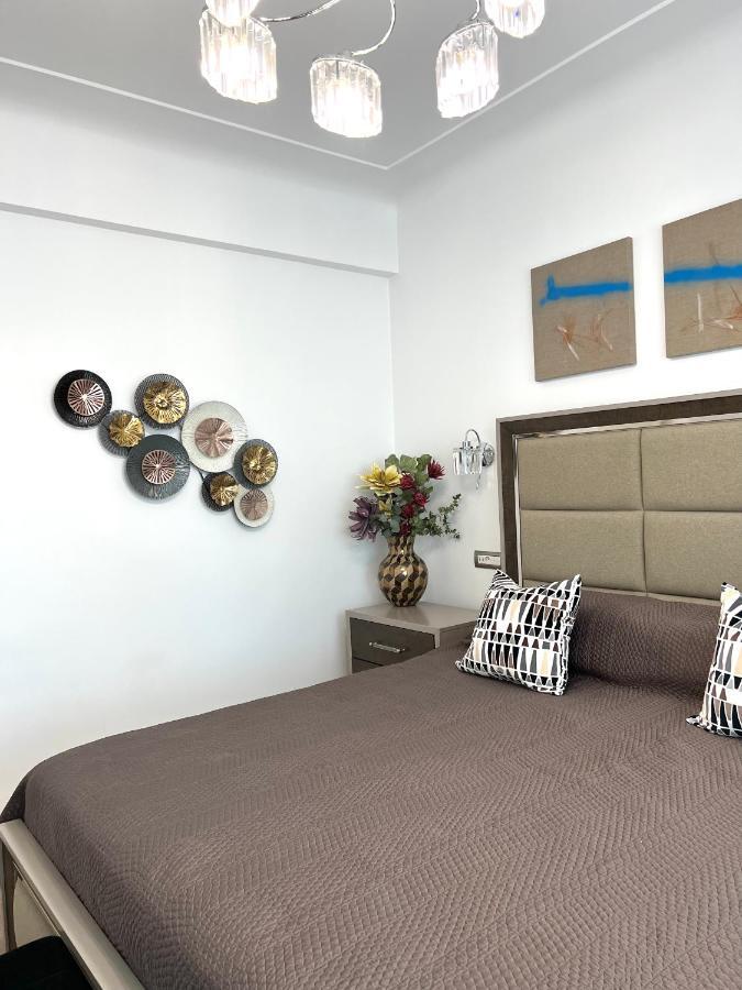 Sky View - Luxury Apartament - Sanador Victoriei 布加勒斯特 外观 照片