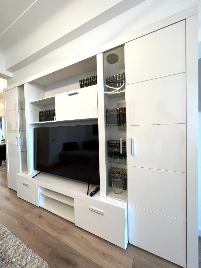 Sky View - Luxury Apartament - Sanador Victoriei 布加勒斯特 外观 照片