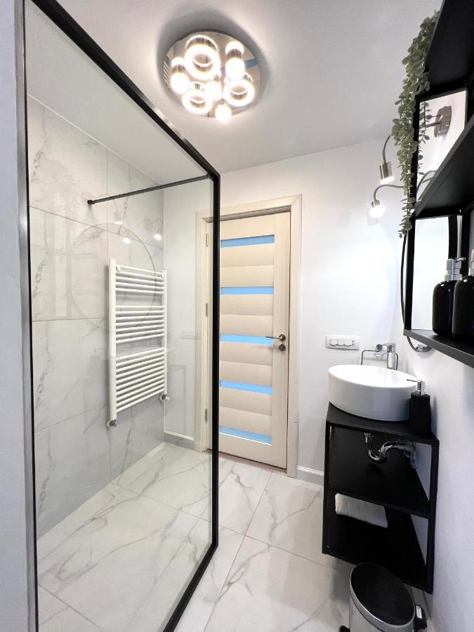 Sky View - Luxury Apartament - Sanador Victoriei 布加勒斯特 外观 照片